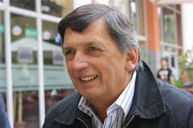Lautaro Carmona llamó a fortalecer carrera de medicina UDA para mejorar el sistema de salud en Atacama