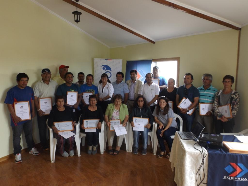 En Caleta Chañaral de Aceituno y Domeyko 40 microempresarios finalizan Programas de Emprendimiento