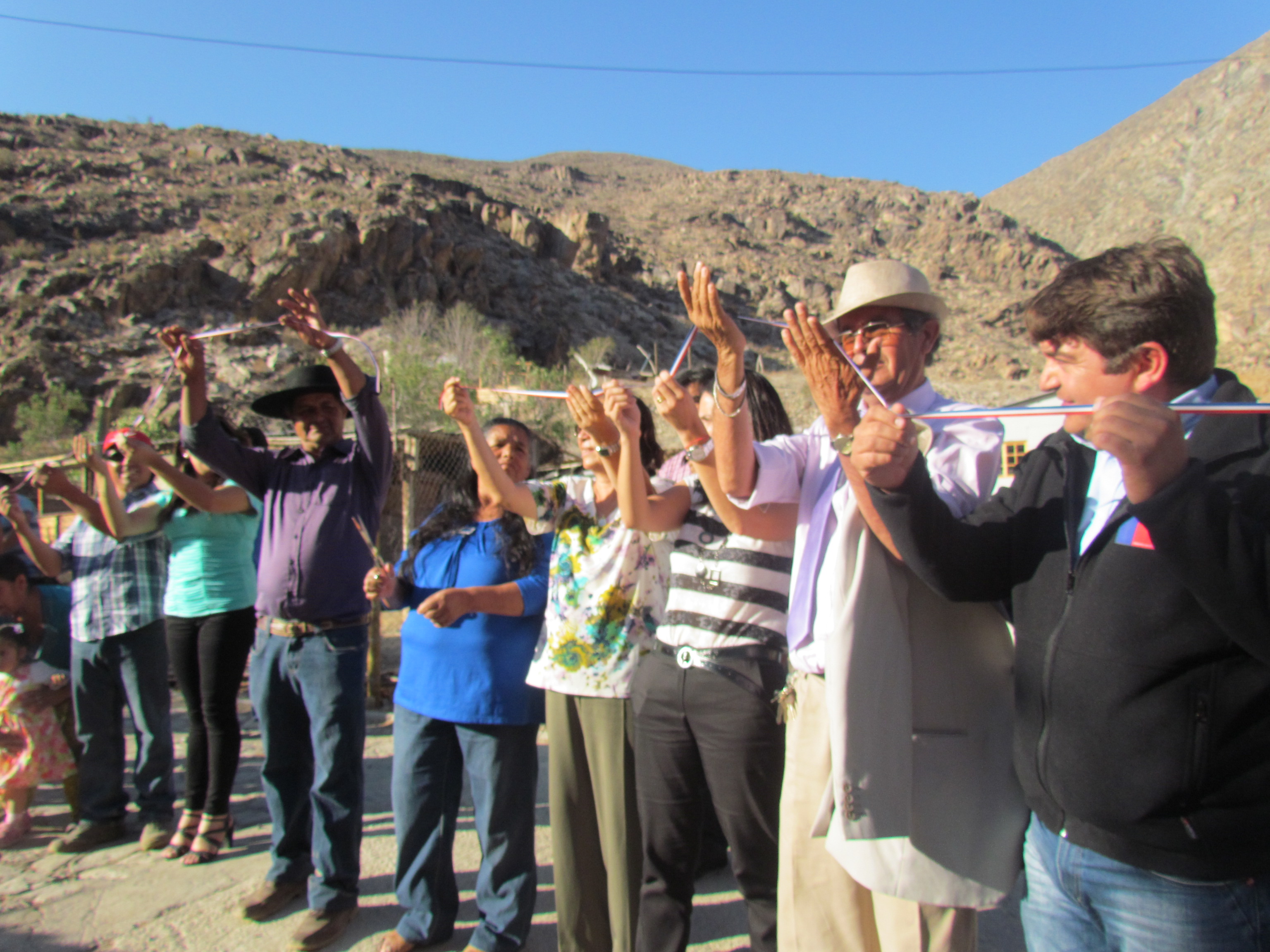 Inauguran sistema de agua potable en sectores de El Algodón y El Sombrío en Alto del Carmen