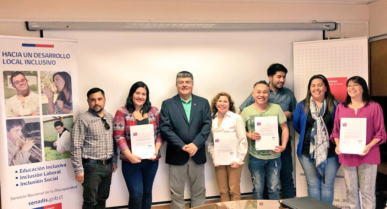 Entregan certificados a los ganadores regionales del Fondo Nacional de Proyectos Inclusivos