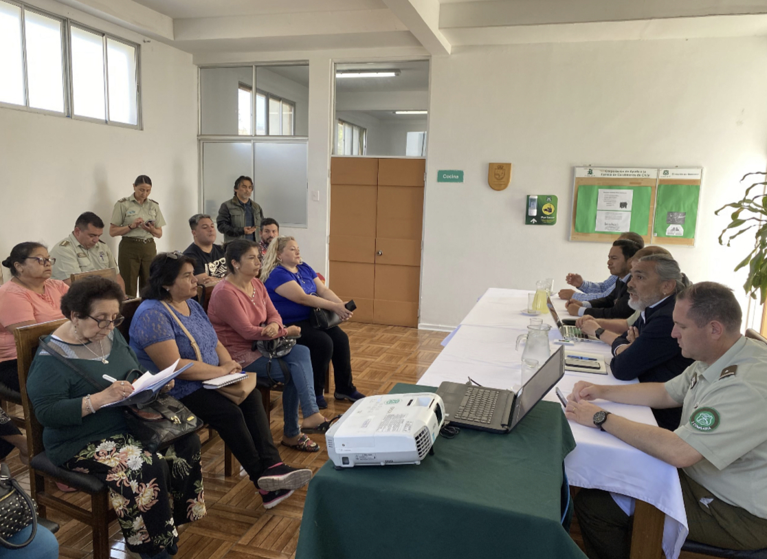 Dirigentes vecinales de población Torreblanca exponen sus demandas en seguridad pública