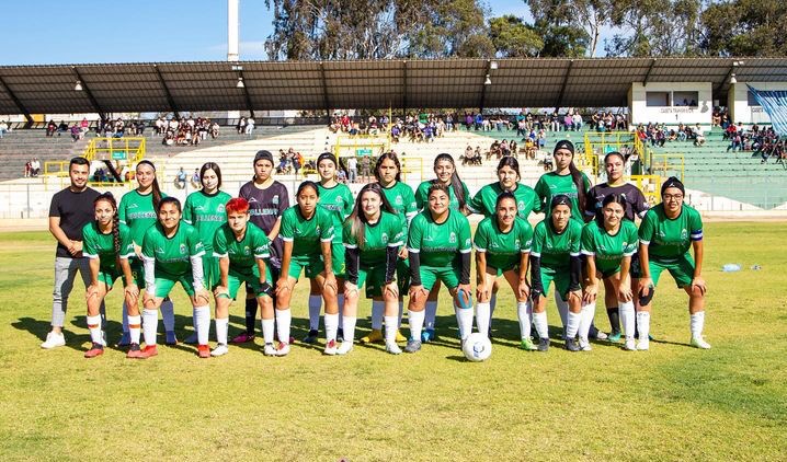 Histórico: Selección femenina de Vallenar pelea cupo a Nacional de fútbol