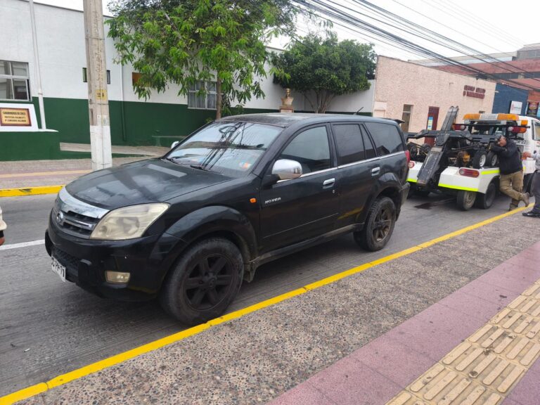 Carabineros recupera vehículo robado en Huasco